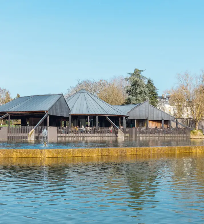 Vue sur le Parc de Merl à Luxembourg, un espace vert situé à proximité de la Résidence Wimbledon à Belair.
